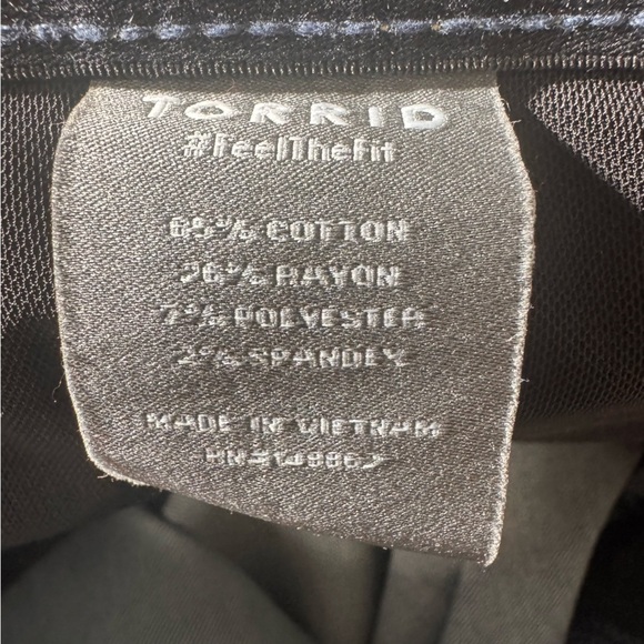 Torrid Bombshell Skinny Premium Stretch High-Rise Jean Size 18 - Picture 12 of 15